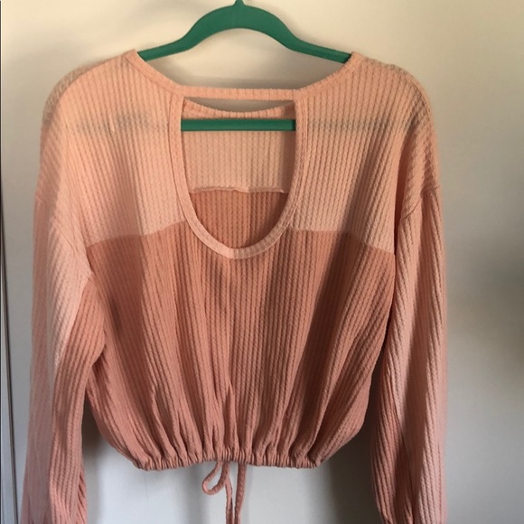 Top - Picture 2 of 2